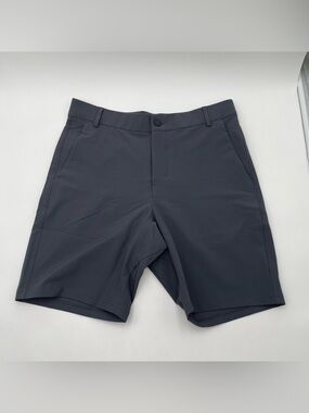 UNRL Stratford Golf Shorts Mens Medium in Nine Iron 8.5 Inseam Performance New